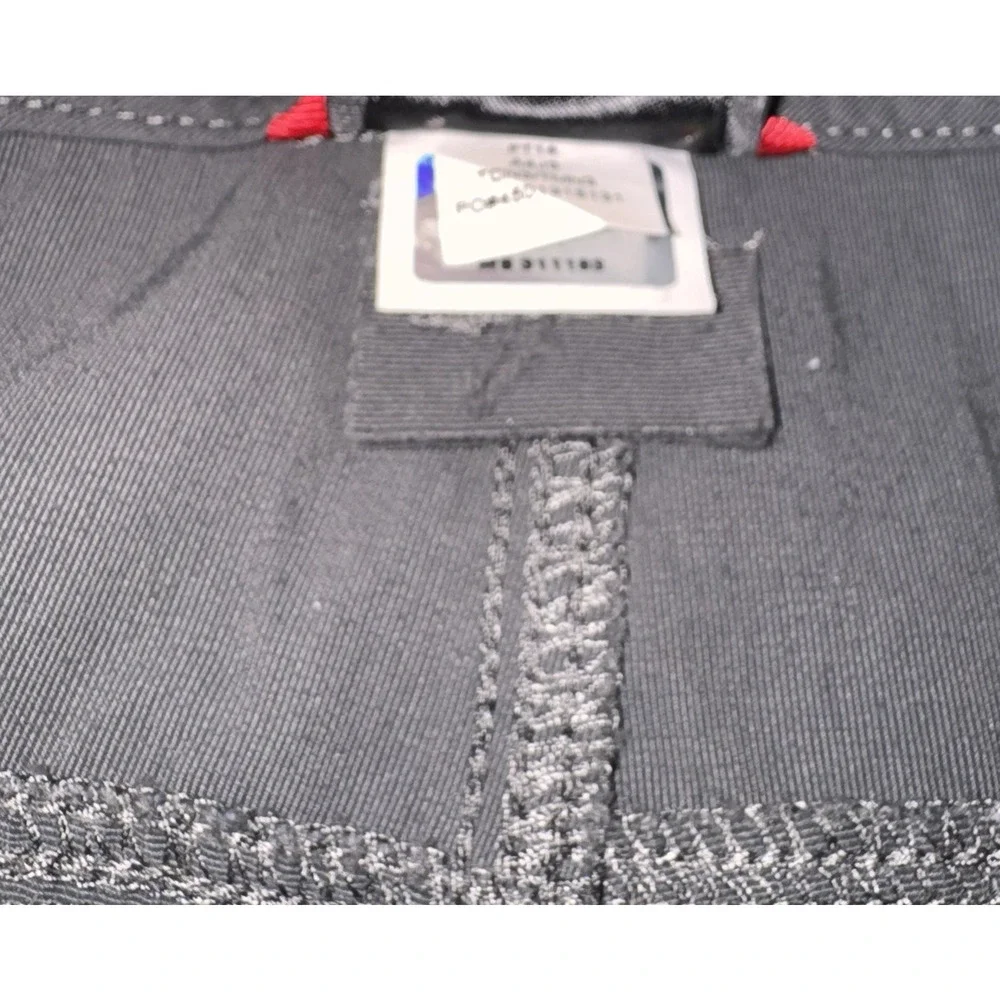 The North Face Shorts Mens 34 Gray 100% Nylon Chino Hiking Camping Outdoors